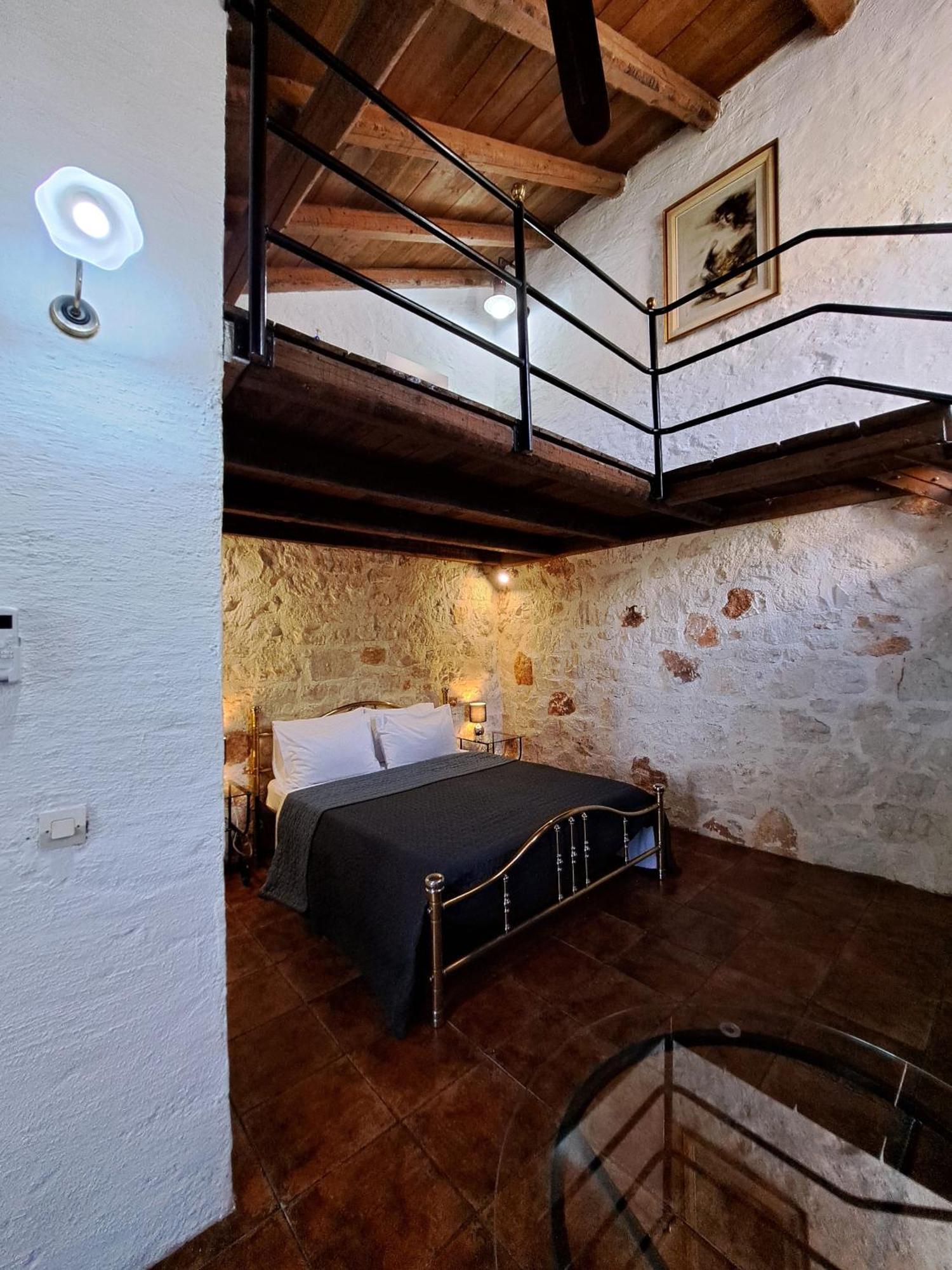 Tsivouli Accommodation Lithakia  Eksteriør billede